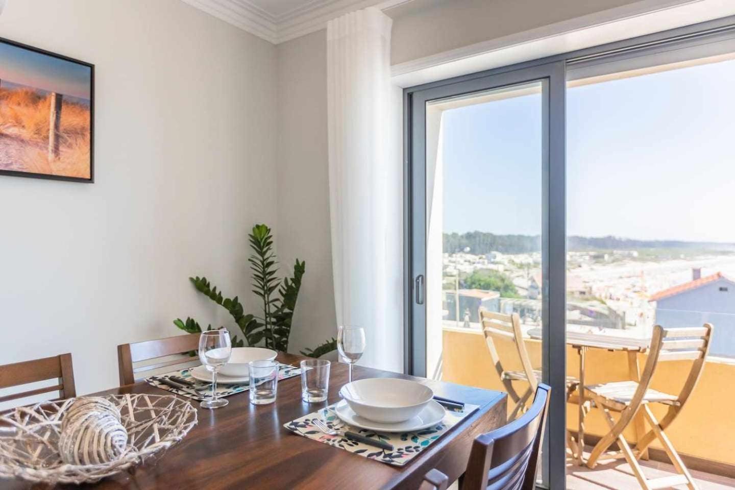 Vista Mare Beach Apartments By Destiny Houses Cortegaça Esterno foto